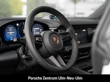 Porsche Macan Electrique 4S — photo 19