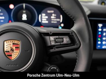 Porsche Macan Electrique 4S — photo 29