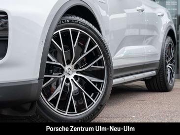 Porsche Macan Electrique 4S — photo 35