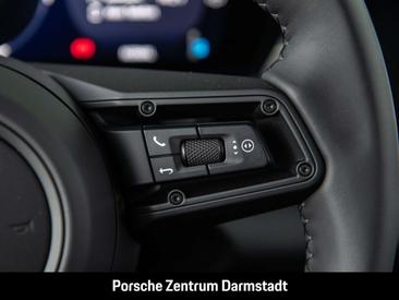 Porsche Macan Electrique Base — photo 23