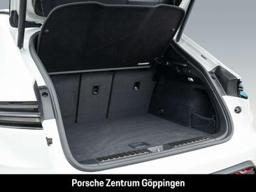 Porsche Macan Electrique Crossover 4 — photo 30