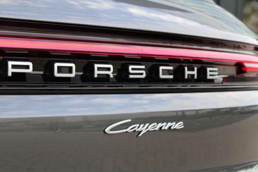 Porsche Cayenne III E-Hybrid Coupé — photo 17