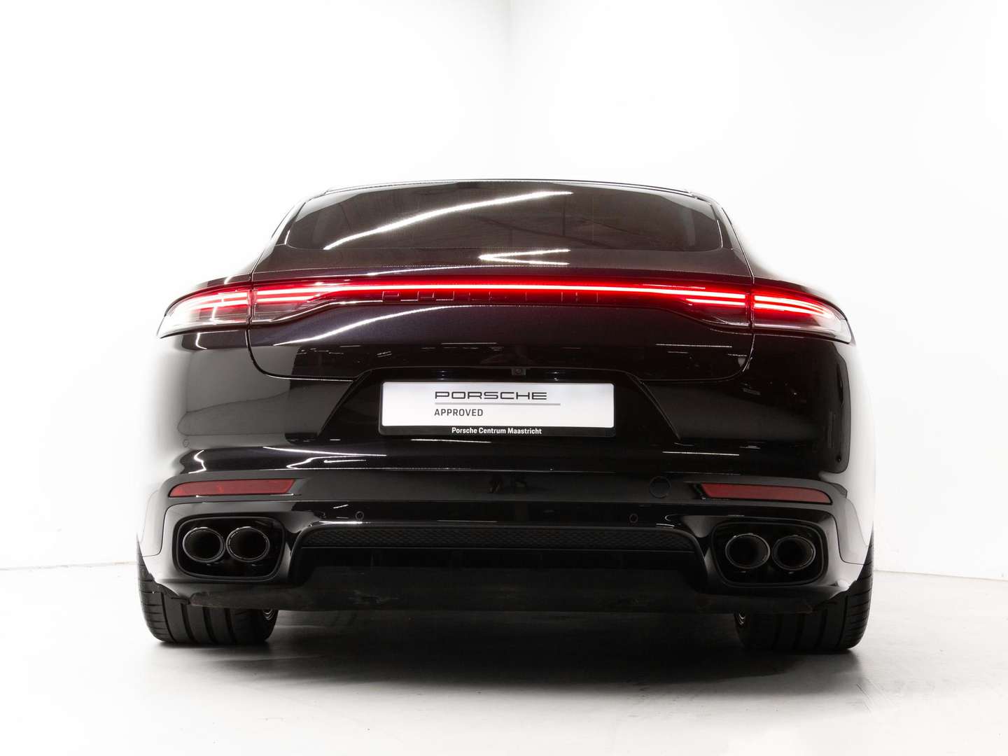 Porsche Panamera II Platinum Edition 4 E-Hybrid - 2023 - Joinsteer - #4