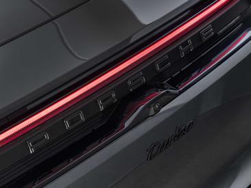 Porsche Macan Electrique Turbo — photo 15
