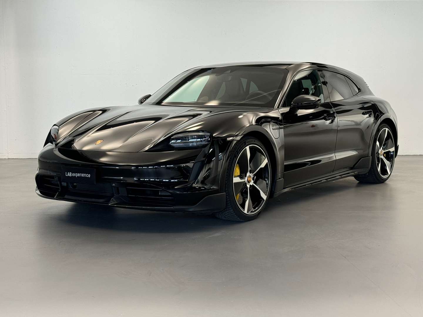 Porsche Taycan Turbo S Cross Turismo - 2023 - Joinsteer - #1