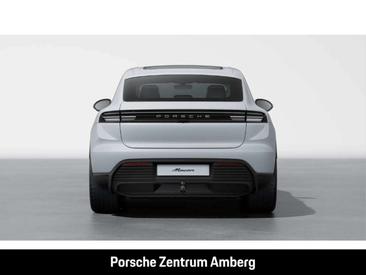 Porsche Macan Electrique 4 — photo 8