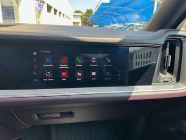 Porsche Cayenne III E-Hybrid Coupé — photo 12