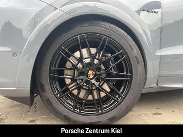 Porsche Cayenne III S Coupé — photo 9