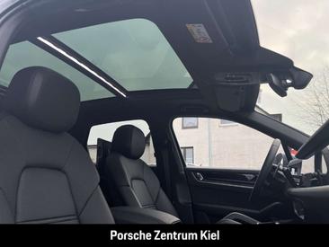 Porsche Cayenne III S Coupé — photo 18