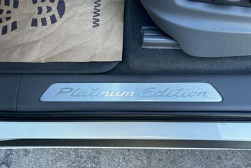 Porsche Cayenne III E-Hybrid Coupé — photo 38