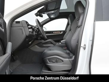 Porsche Cayenne III E-Hybrid Coupé — photo 14