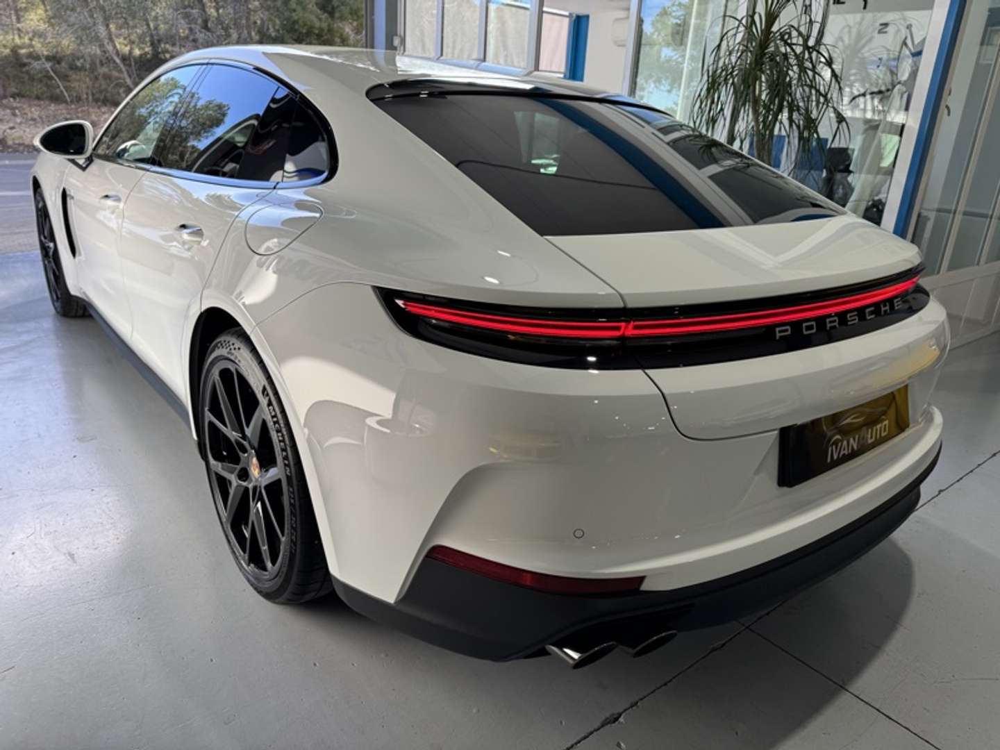 Porsche Panamera II 4 E-Hybrid - 2024 - Joinsteer - #4