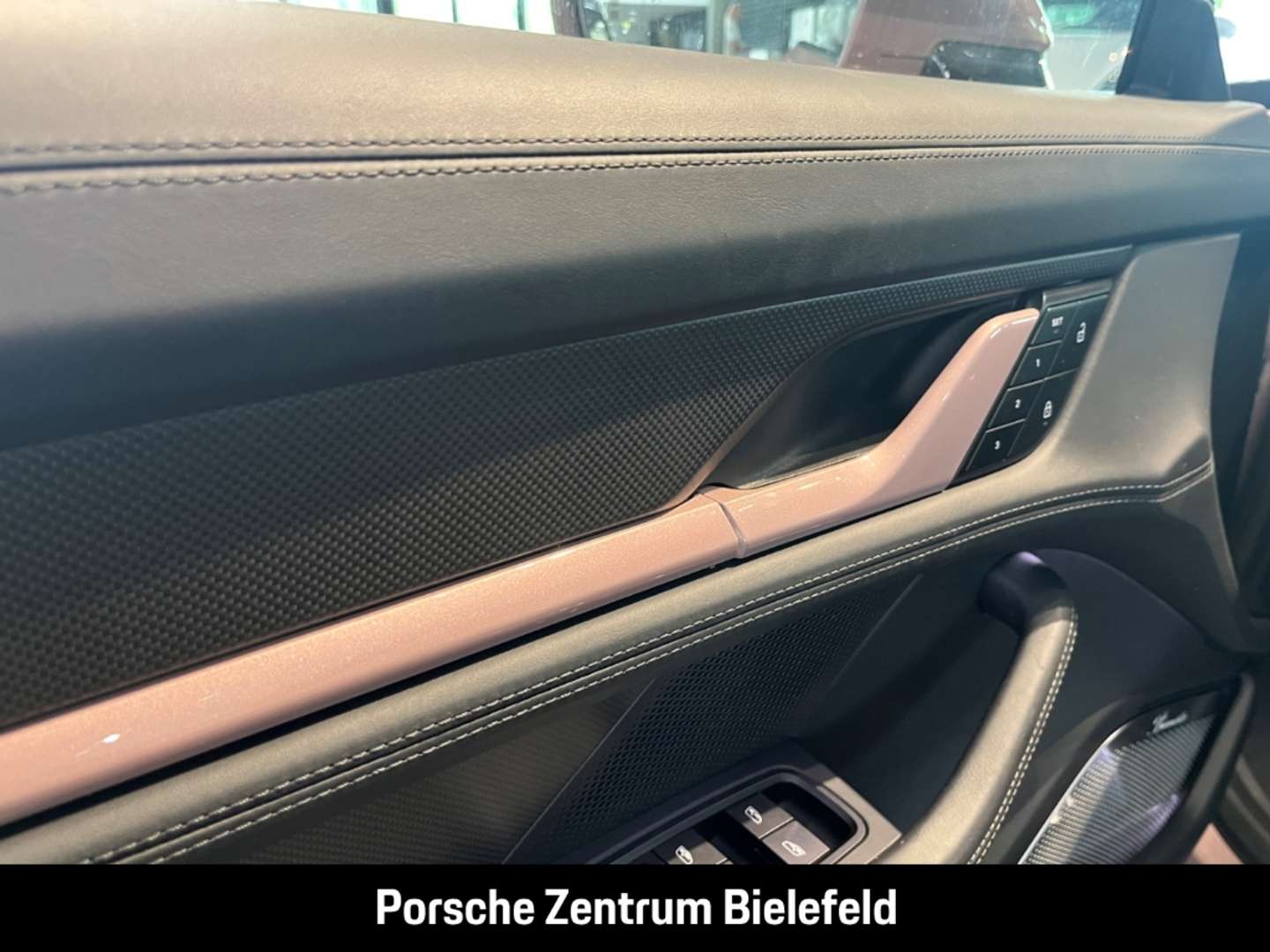 Porsche Taycan Turbo S Cross Turismo - 2023 - Joinsteer - #16