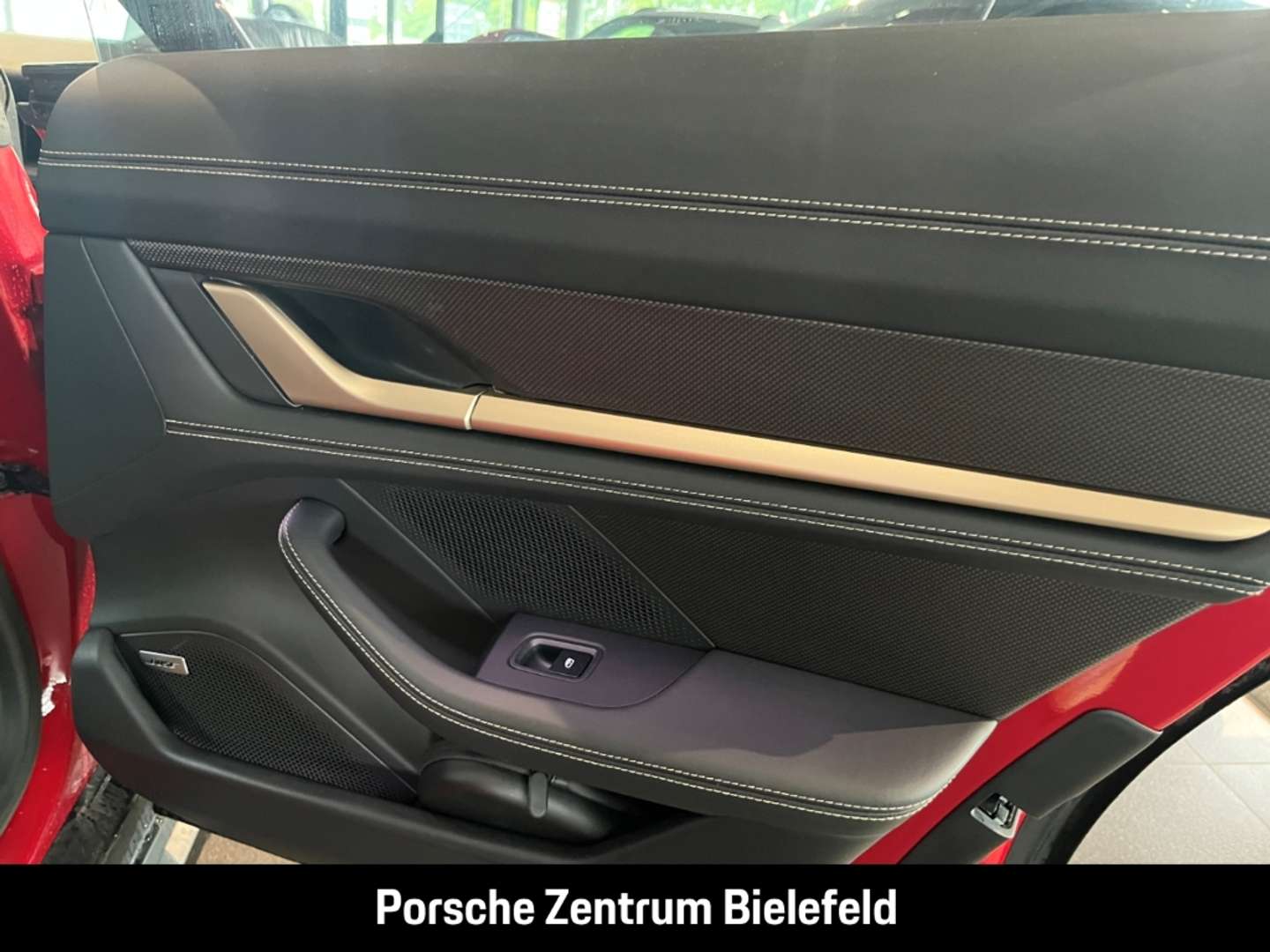 Porsche Taycan Turbo S Cross Turismo - 2023 - Joinsteer - #18