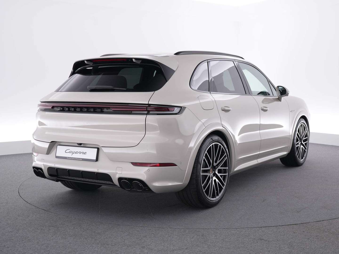 Porsche Cayenne E-Hybrid - 2025 - Joinsteer - #5