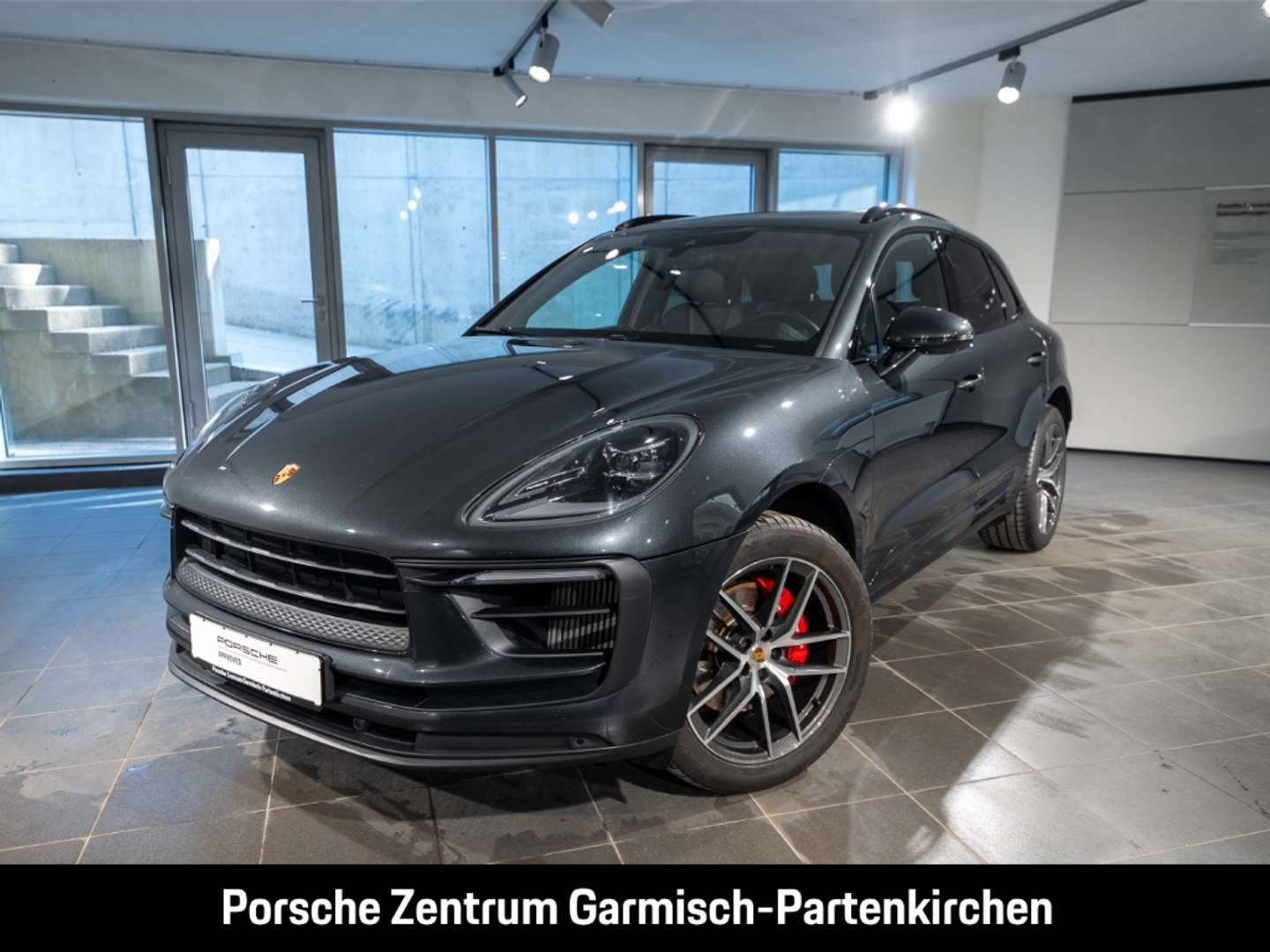 Porsche Macan I S - 2024 - Joinsteer - #1