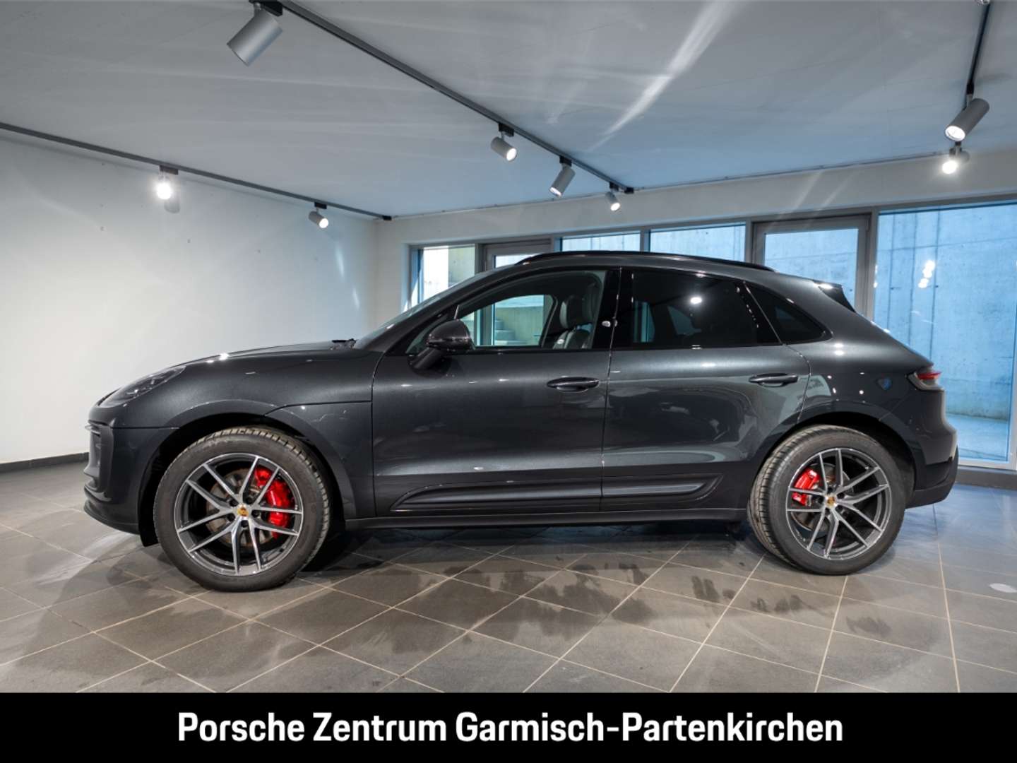 Porsche Macan I S - 2024 - Joinsteer - #2
