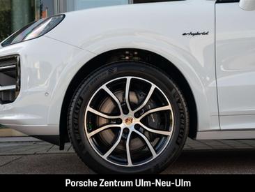 Porsche Cayenne III E-Hybrid — photo 11