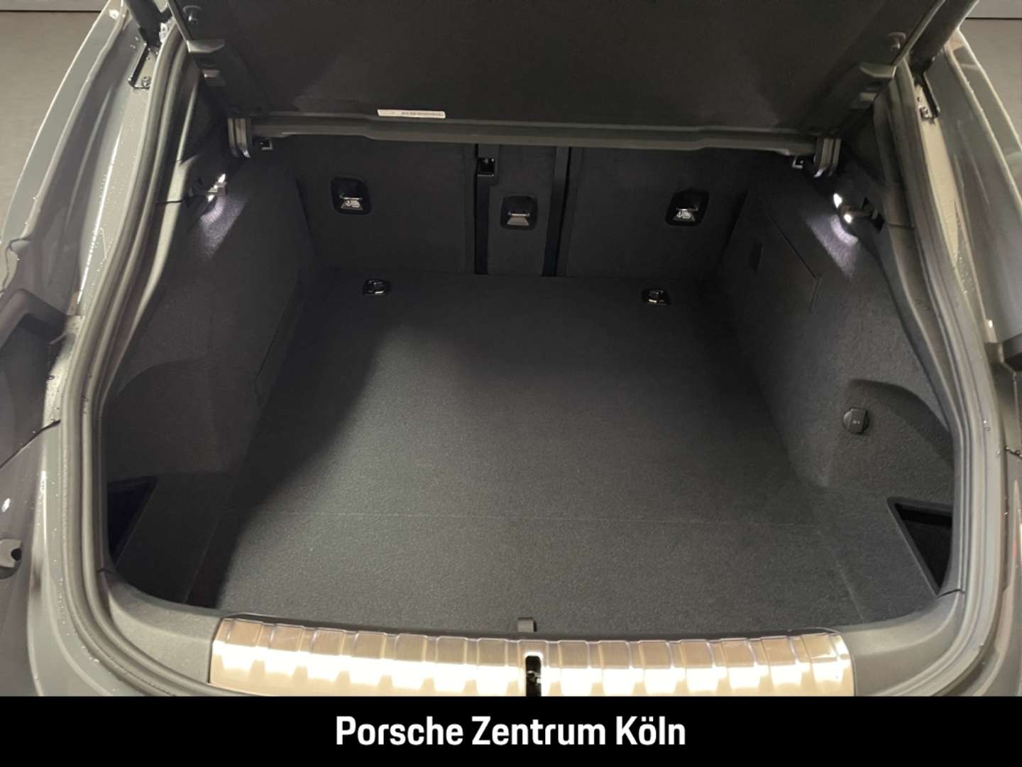 Porsche Taycan Sport Turismo - 2025 - Joinsteer - #25