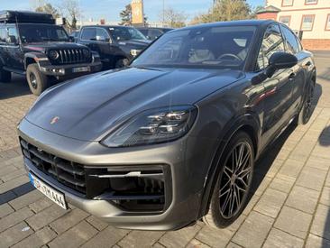 Porsche Cayenne III GTS Coupé — photo 9