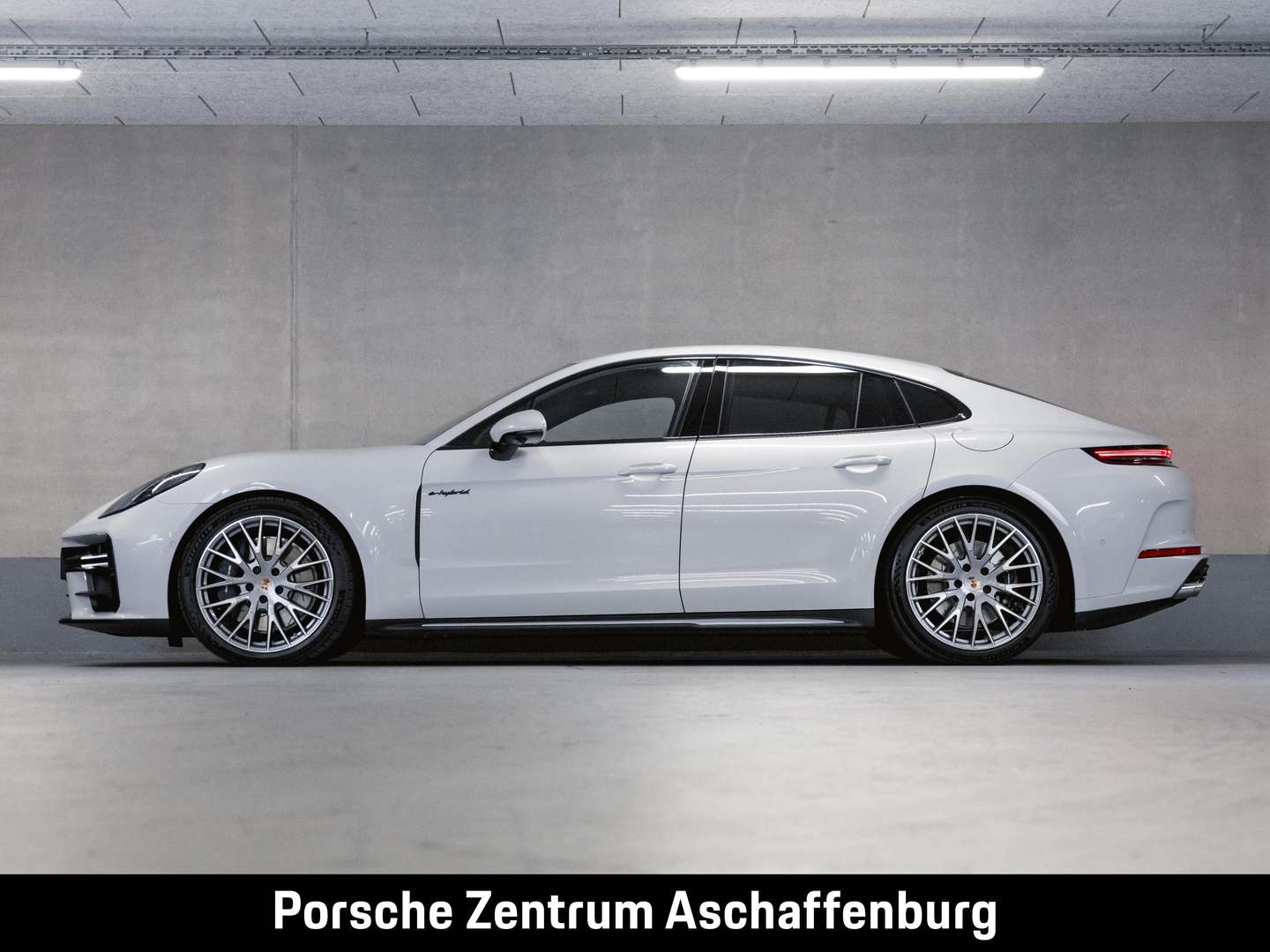 Porsche Panamera II 4 E-Hybrid Sport Design - 2025 - Joinsteer - #2