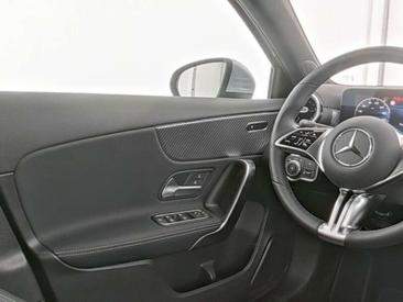 Mercedes Classe A 180 PROGRESSIVE — photo 4