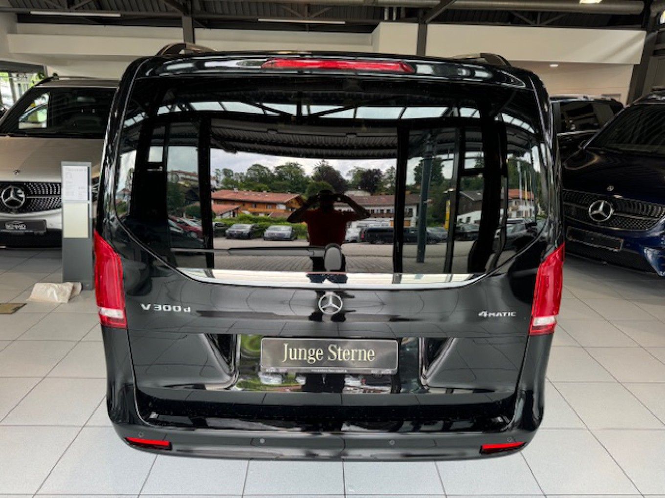 Mercedes Classe V 300 D 4MATIC AVANTGARDE EDITION Kompakt - 2023 - Joinsteer - #6