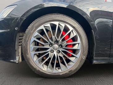 Audi A6 55 TFSI S Line — photo 15