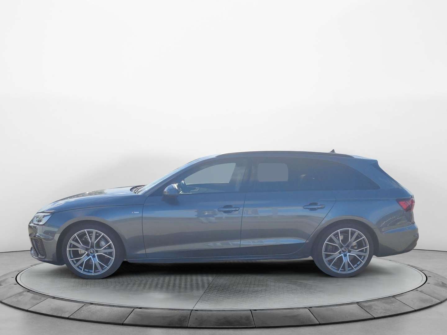 Audi A4 45 TFSI S-Line - 2023 - Joinsteer - #1