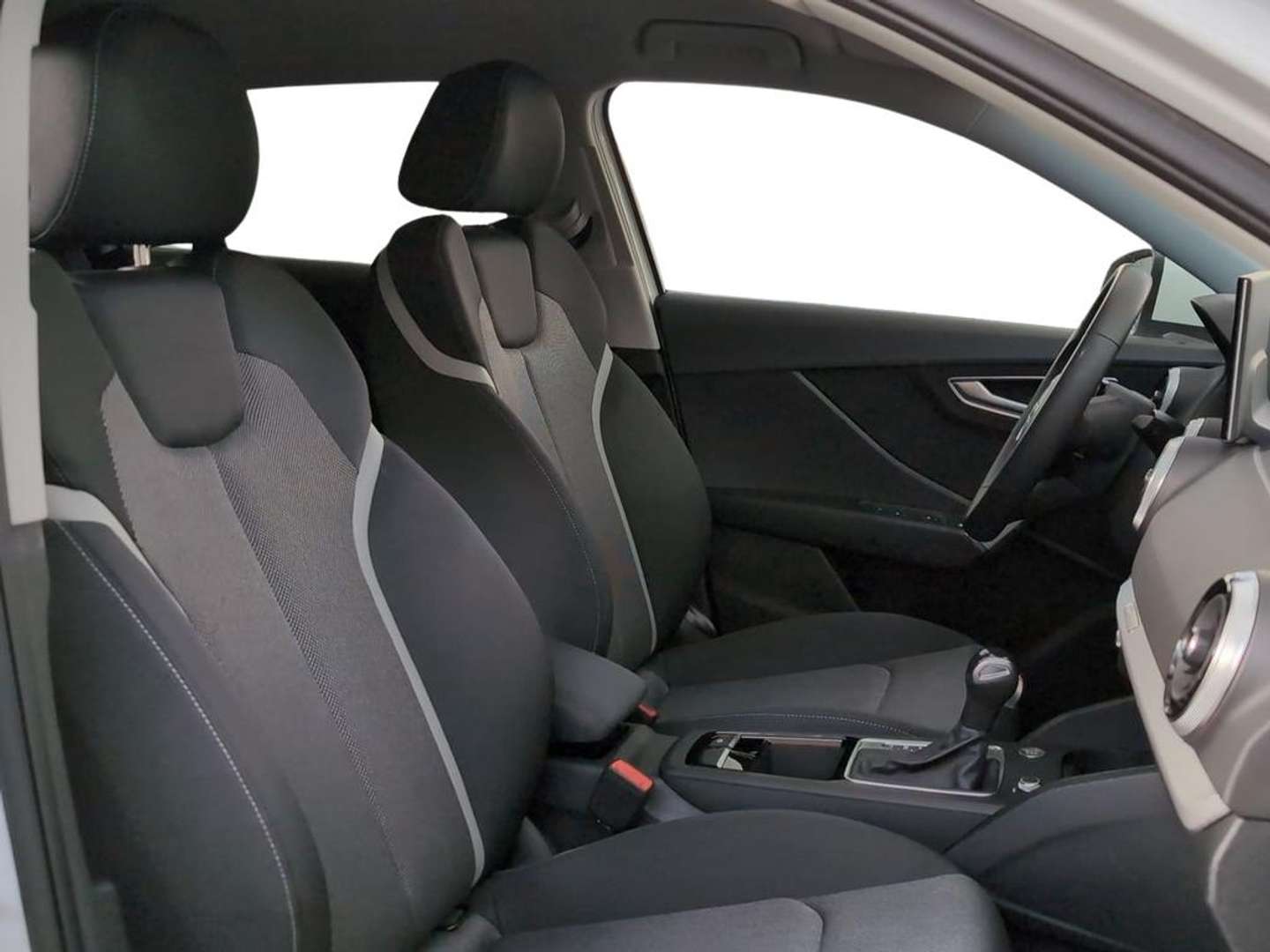 Audi Q2 35 2.0 TDI S Line Edition - 2024 - Joinsteer - #7