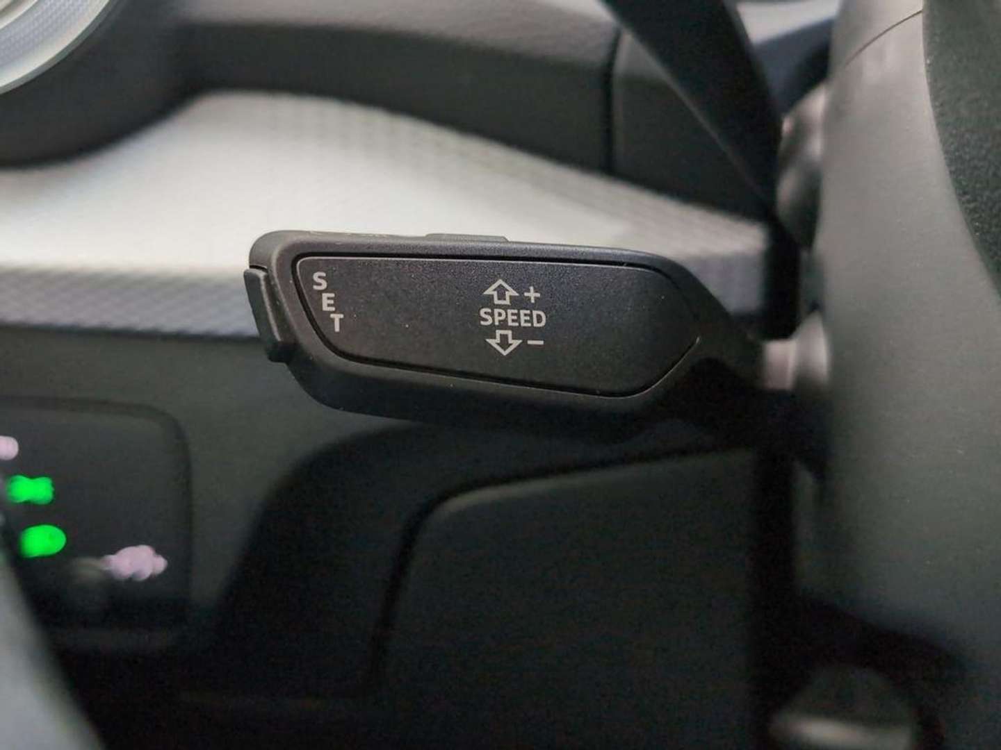 Audi Q2 35 2.0 TDI S Line Edition - 2024 - Joinsteer - #12