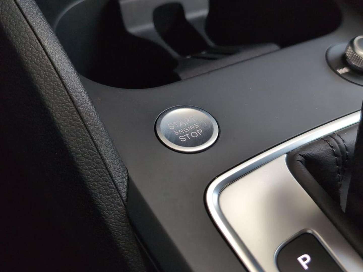 Audi Q2 35 2.0 TDI S Line Edition - 2024 - Joinsteer - #17