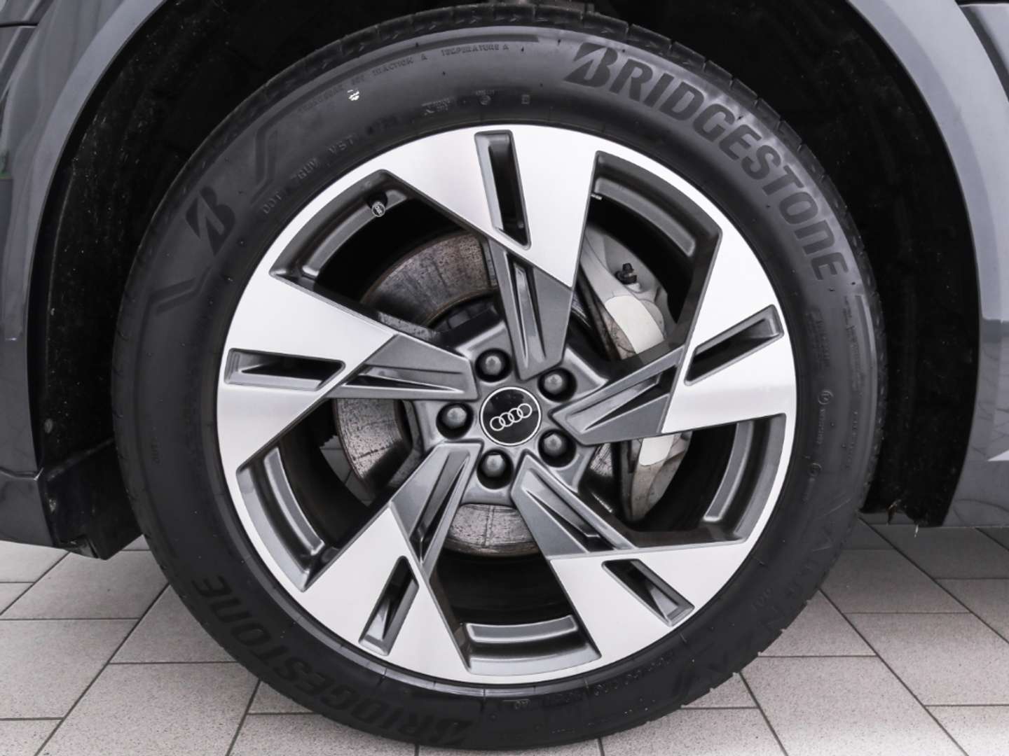 Audi E-tron 50 Quattro Advanced - 2021 - Joinsteer - #2