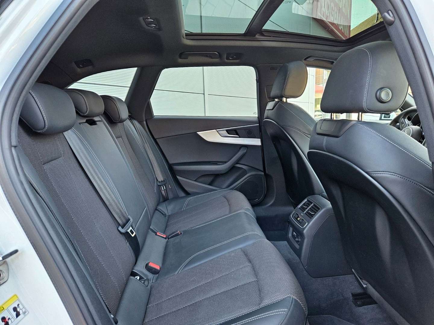 Audi A4 Avant 40 TDI S Line - 2019 - Joinsteer - #11