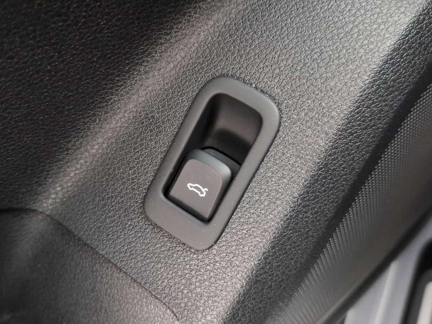 Audi Q2 35 2.0 TDI Business Advanced - 2024 - Joinsteer - #17