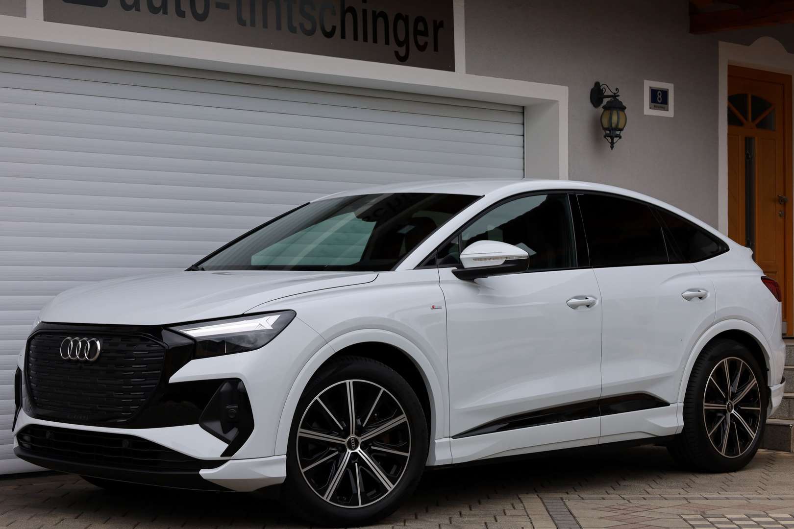 Audi Q4 Sportback 40 E-tron S-Line - 2022 - Joinsteer - #1