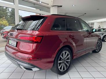 Audi Q7 45 TDI S LINE — photo 19