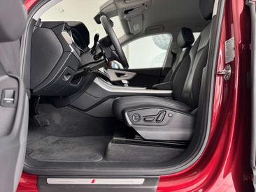 Audi Q7 45 TDI S LINE — photo 21