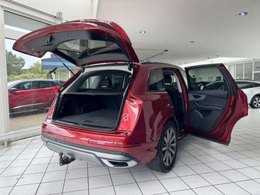 Audi Q7 45 TDI S LINE — photo 28