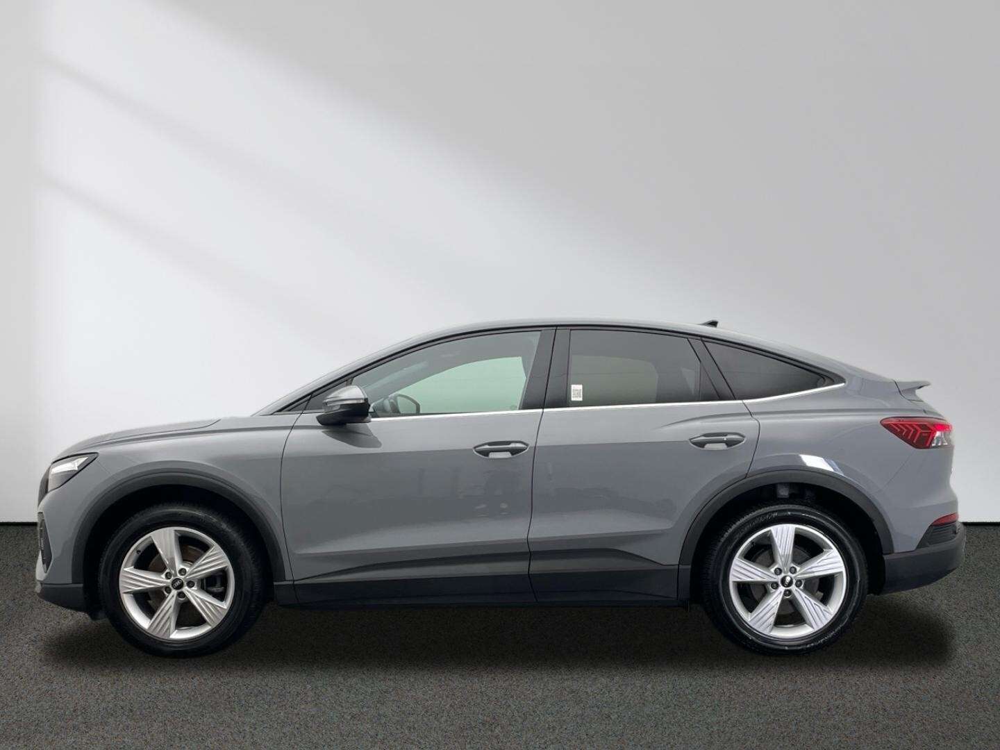 Audi Q4 E-tron Sportback 35 MMI - 2022 - Joinsteer - #2