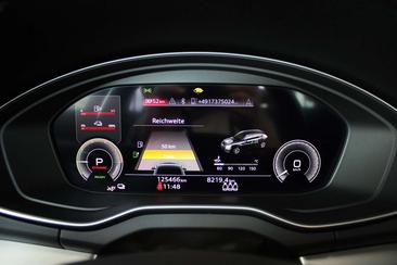 Audi Q5 50 TFSI E Advanced — photo 11