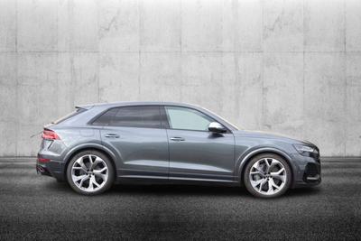 Audi Q8 RS TFSI V8 Quattro