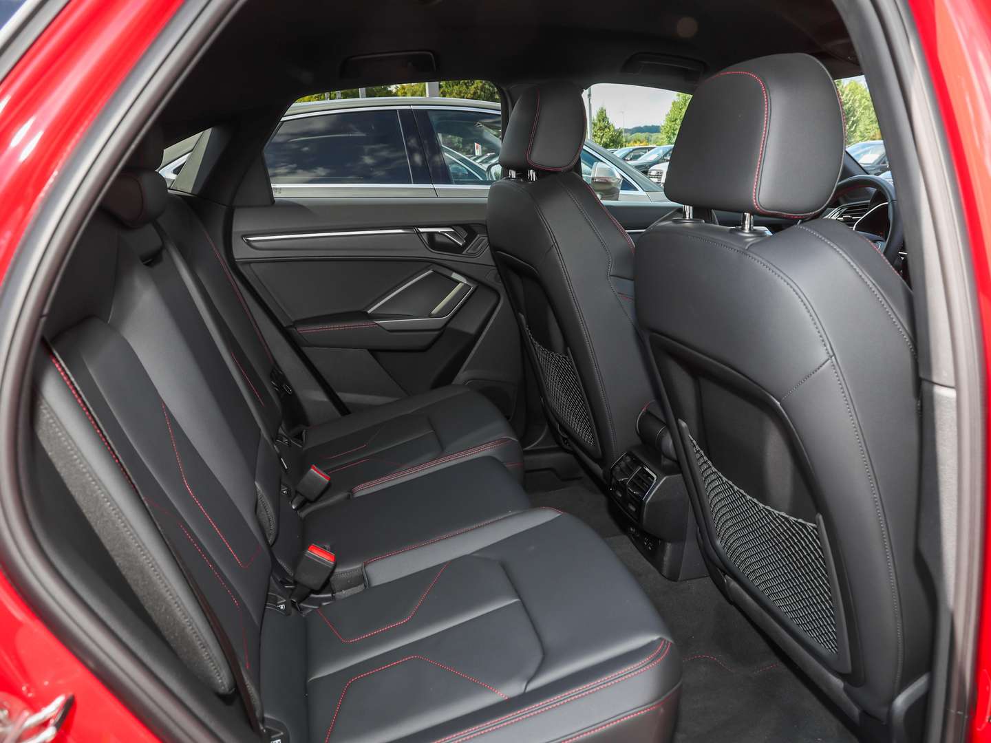 Audi Q3 Sportback 40 TDI S Line - 2025 - Joinsteer - #4