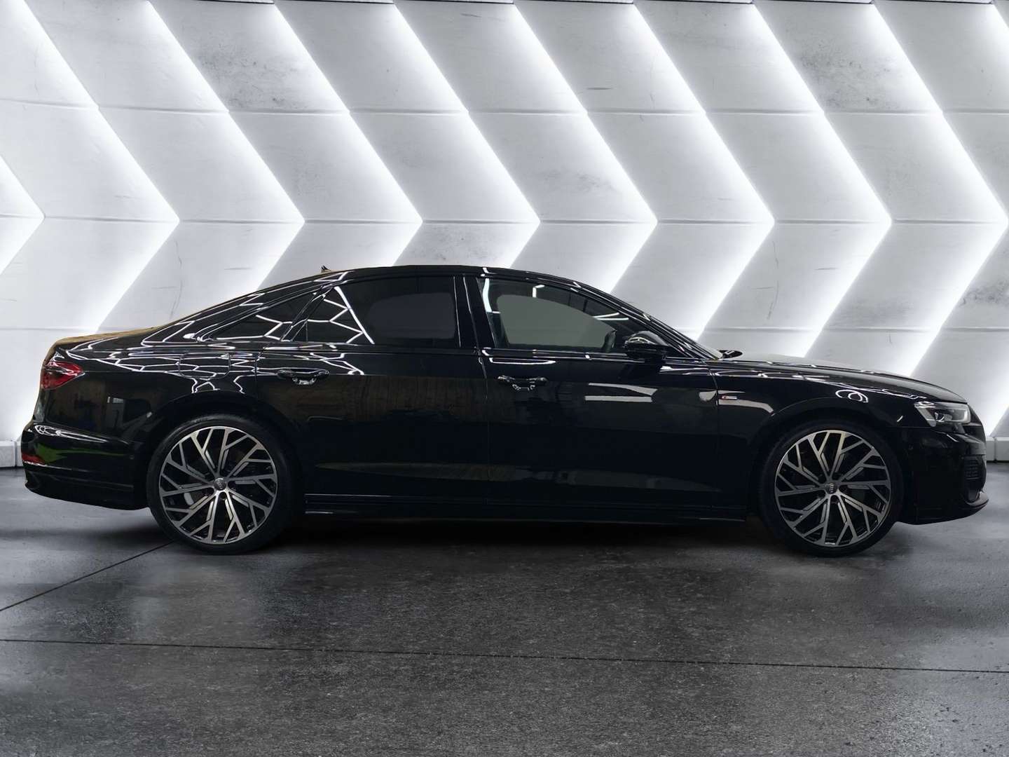 Audi A8 60 TFSIe S-Line - 2024 - Joinsteer - #5