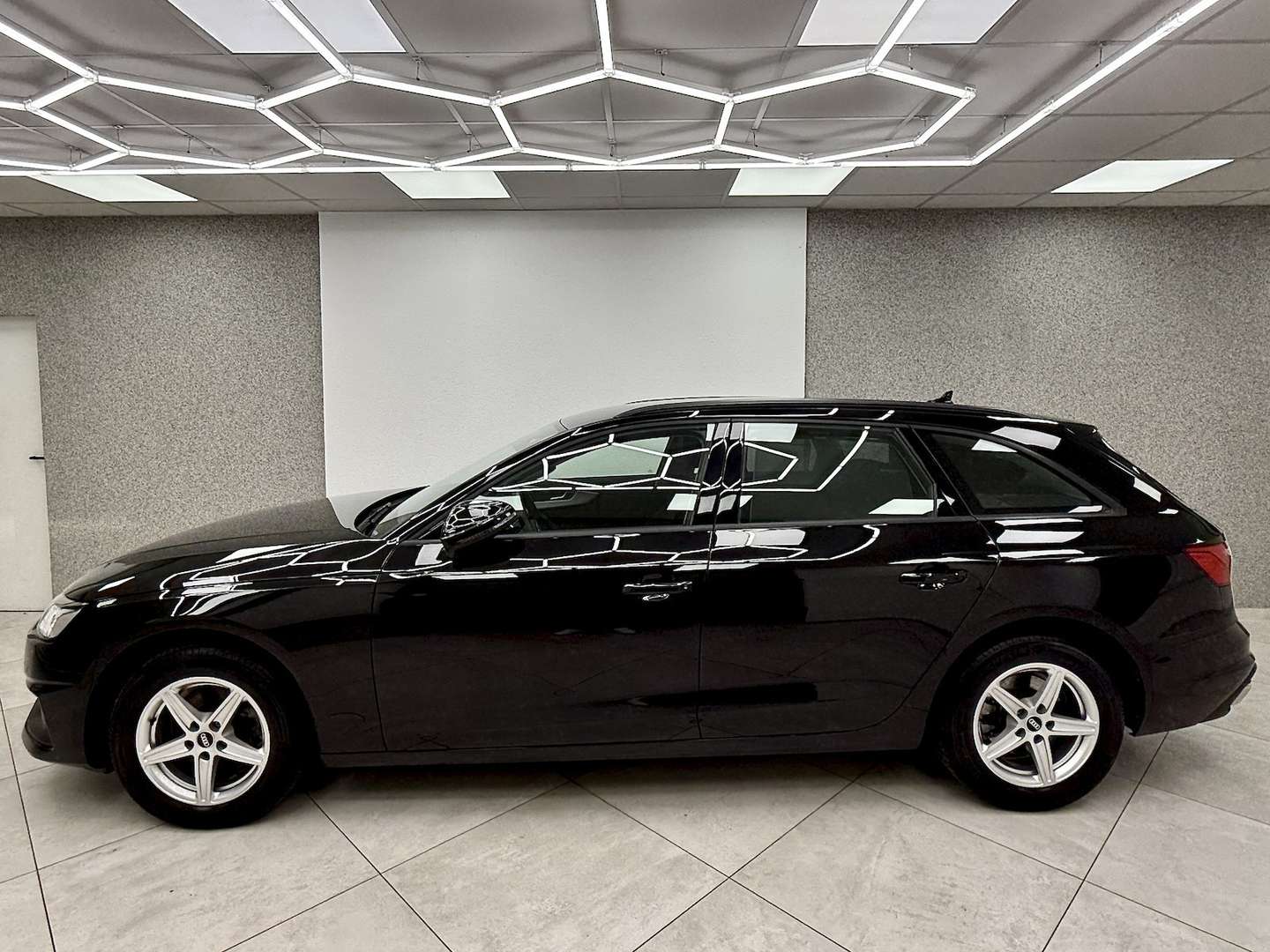 Audi A4 35 TDI Business - 2023 - Joinsteer - #2