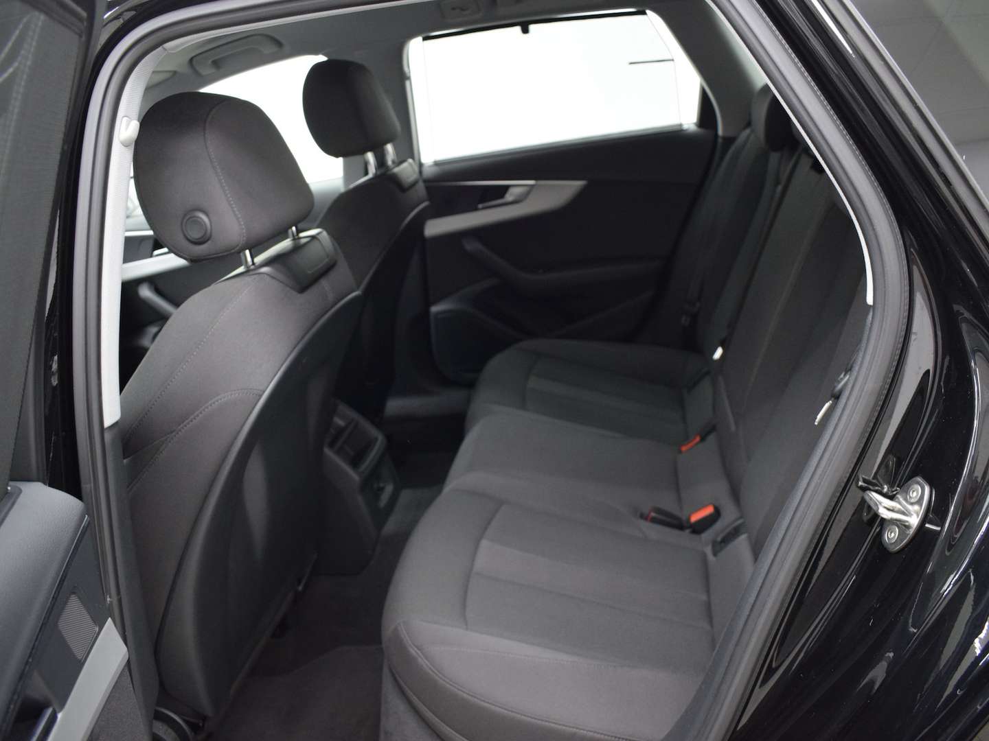 Audi A4 35 TDI Business - 2023 - Joinsteer - #5