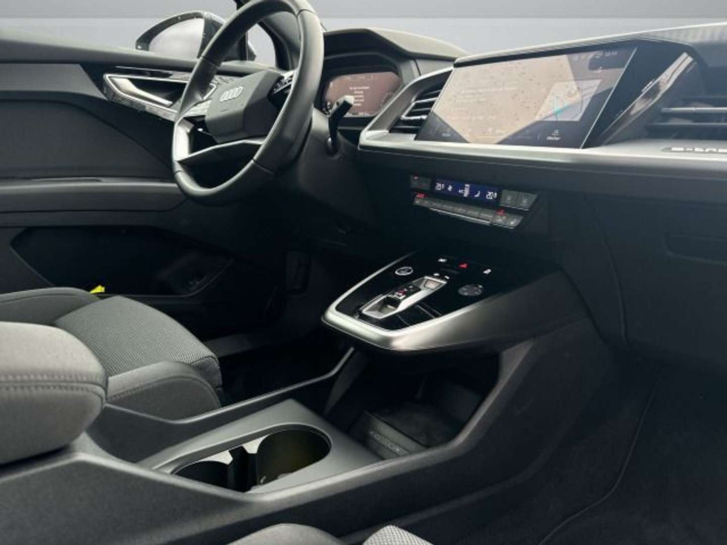 Audi Q4 Sportback 45 E-tron - 2024 - Joinsteer - #9