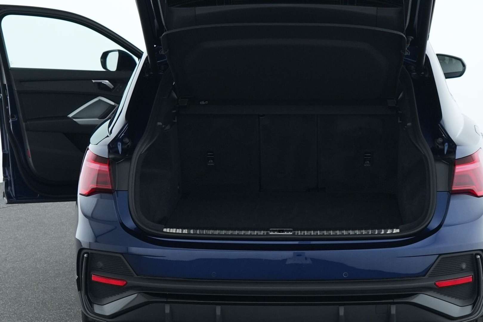 Audi Q3 Sportback 40 TFSI S Line - 2024 - Joinsteer - #6