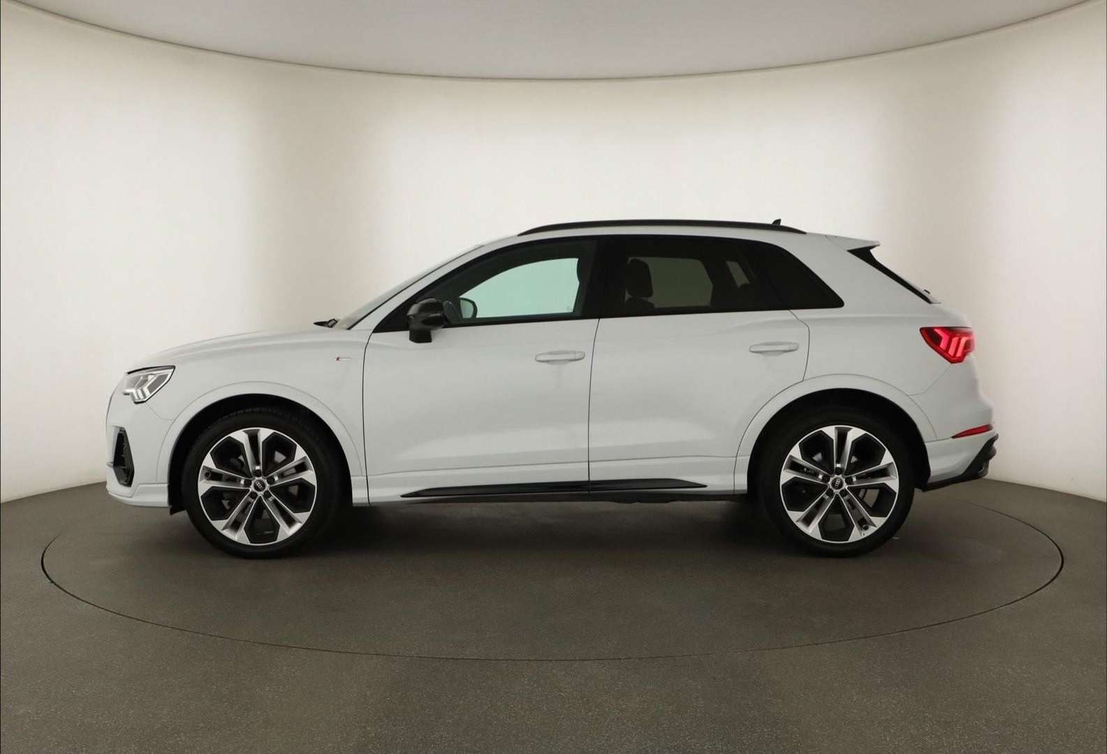 Audi Q3 40 TDI S Line - 2023 - Joinsteer - #4