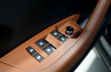 Audi A6 40 TDI Avant — photo 22
